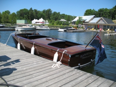 Butson 22' Luxury Launch